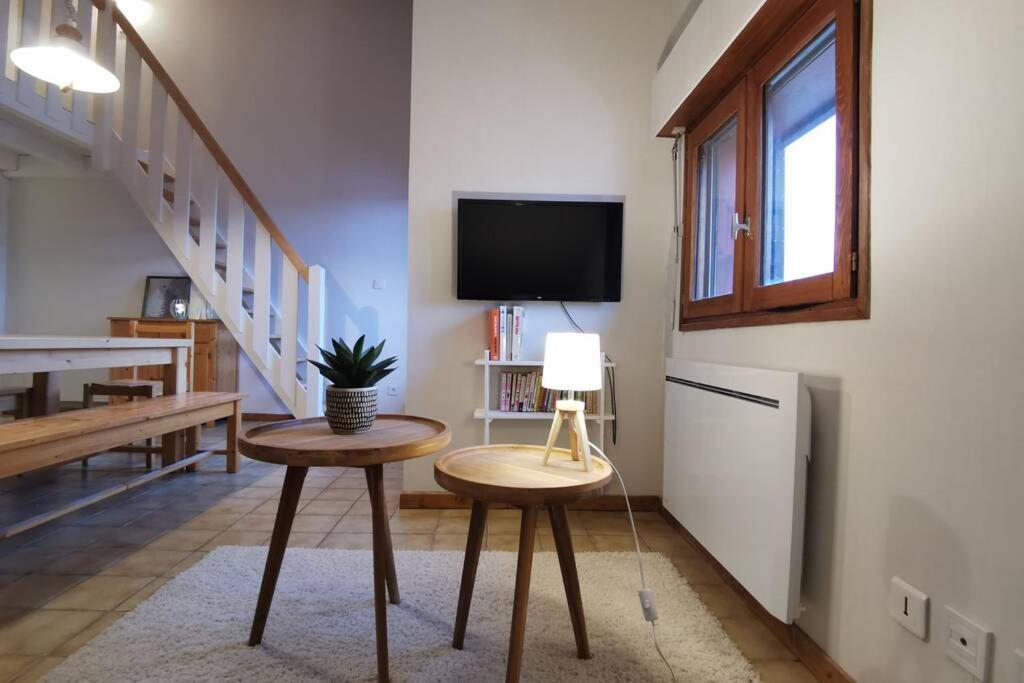 Ravissant Appart Proche Suisse Et Pistes De Ski Familiales Appartement Les Fourgs Buitenkant foto